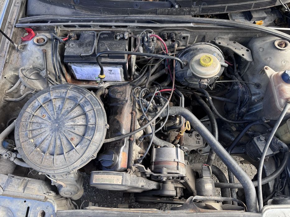 Audi 80 b4 2.0i 90hp 1992г На Части