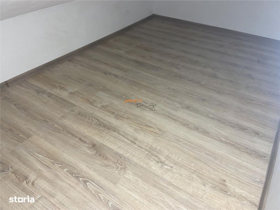 Casa de vanzare in Golesti , parter+etaj + mansarda , suprafata casa 3