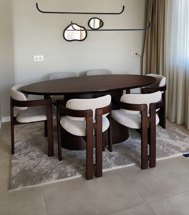 Овална маса и столове - Тъмен орех