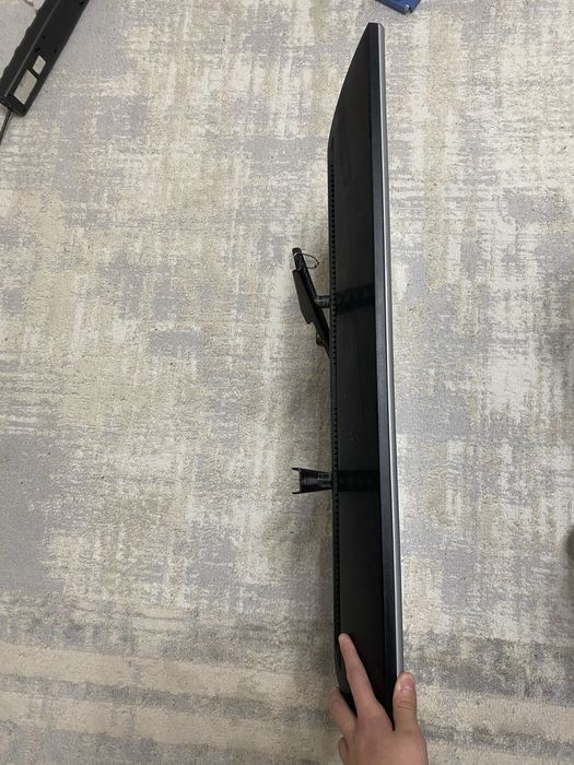 Продам Телевизор LG