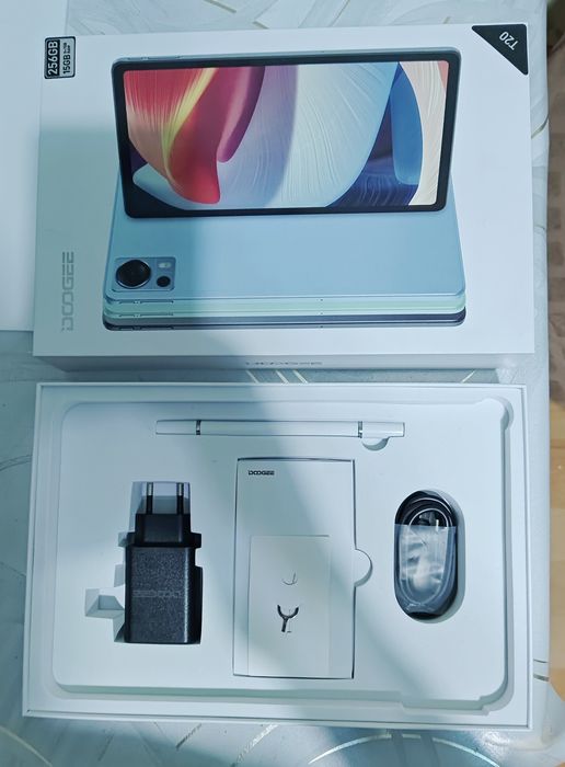 Планшет  DOOGEE T20