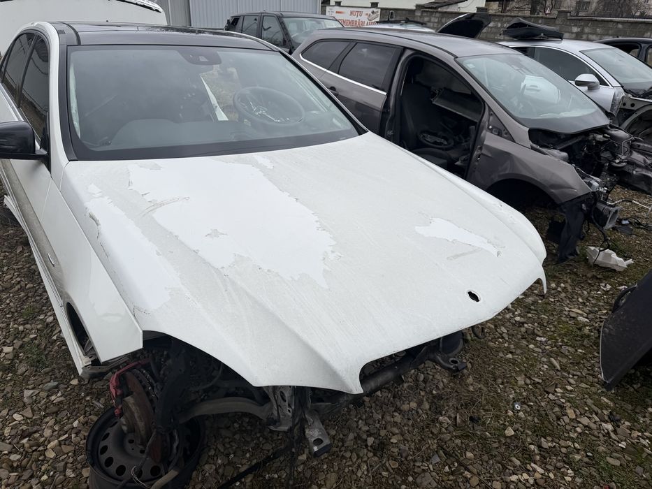 Usii , capota , bara spate , aripa mercedes e class w212 pachet amg