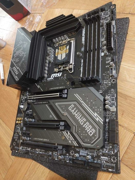MSI Z790 Gaming Pro Wi-Fi DDR5 - със забележка !