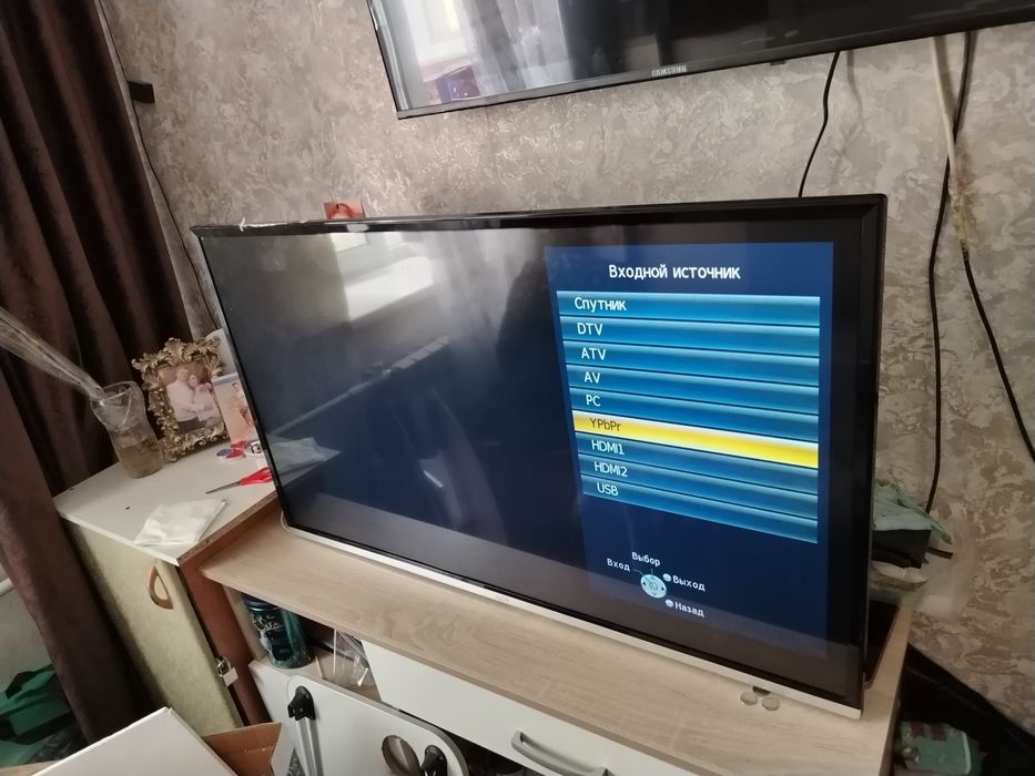 Продам телевизор.