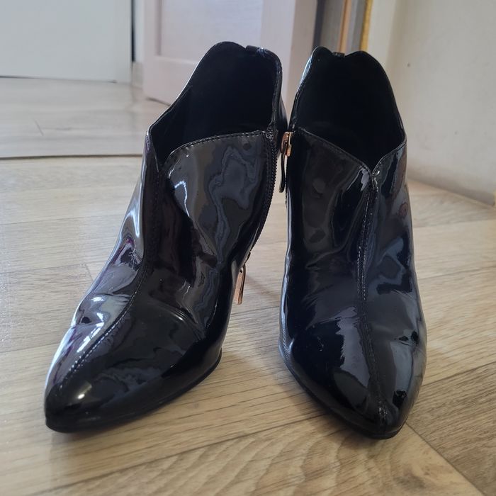 Женские ботильоны VERO CUOIO