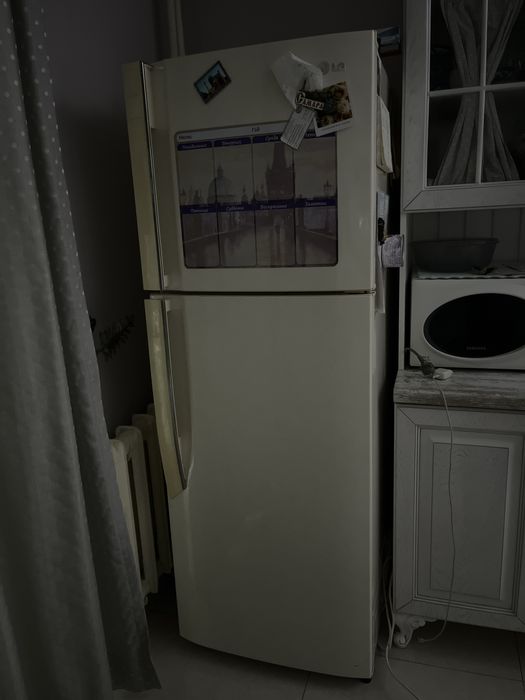 Продается холодильник LG
