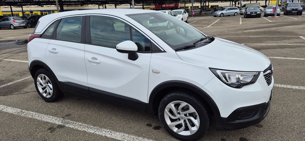 Opel Crossland X 2019 benzină, 8.405 € — imagine 2