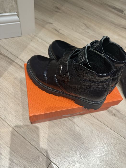 Детская обувь для девочки . TIFLANI