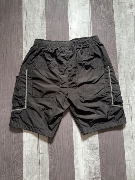 ЧИСТО НОВ панталон на Luda