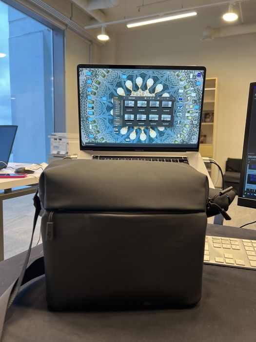 Продам DJI Air 2S