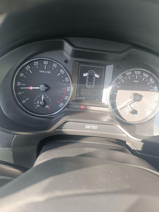 SKODA Octavia 2014 — imagine 2