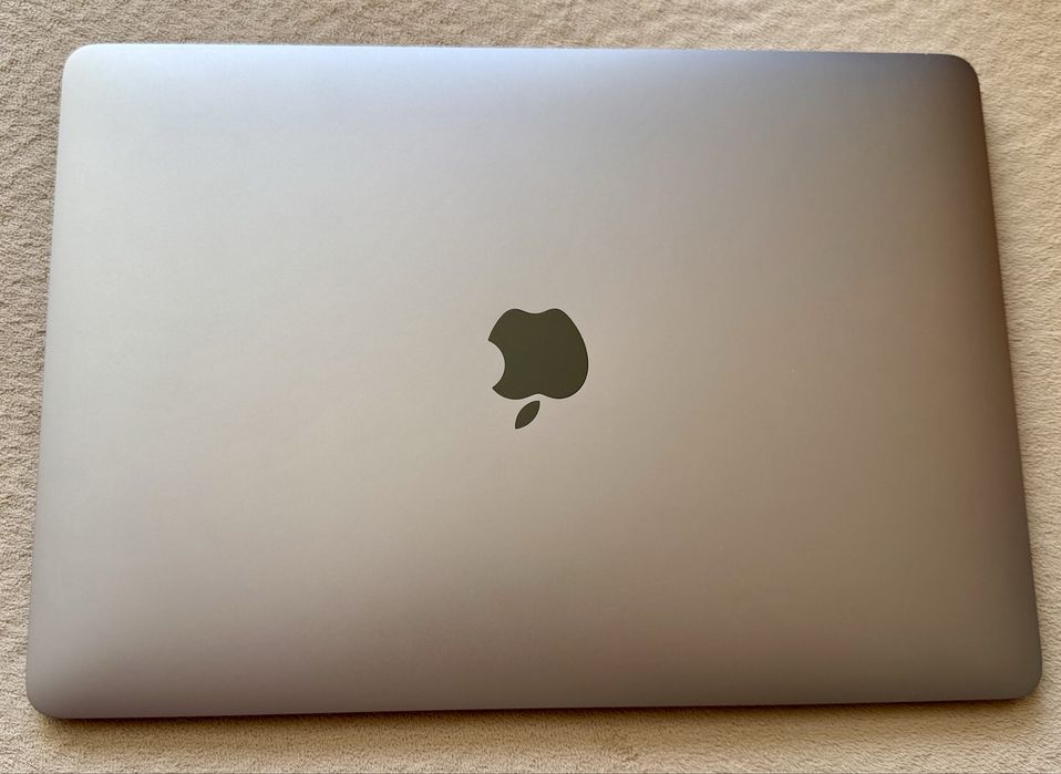 Лаптоп MacBook Air 13.3” 2018 | Intel Core i5 | 8GB RAM | 128GB SSD