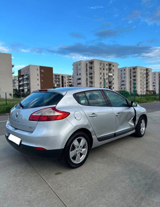 RENAULT Megane 2011 — imagine 4