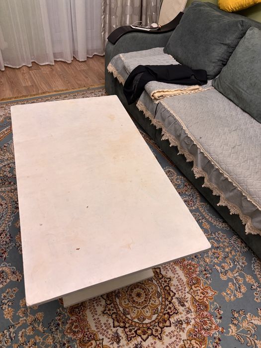 стол журнальный……..