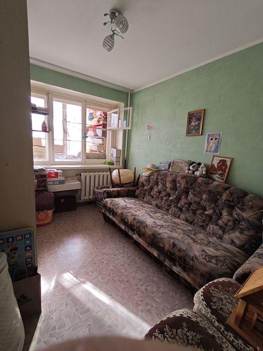 Продам 2х комтантую квартиру