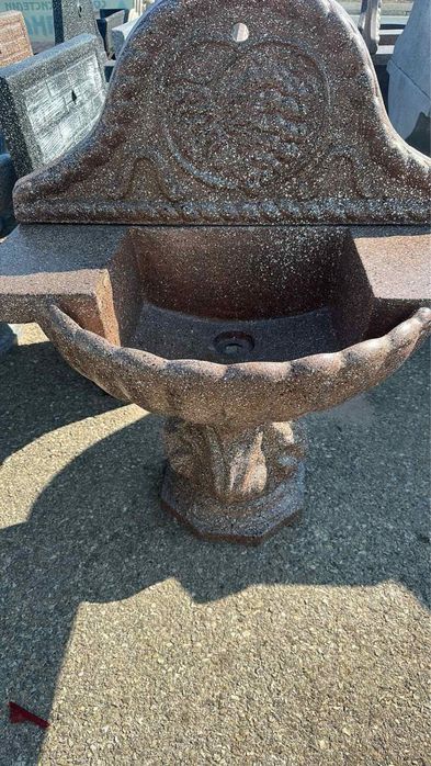 Масивни бетонови мивки за двора и градината