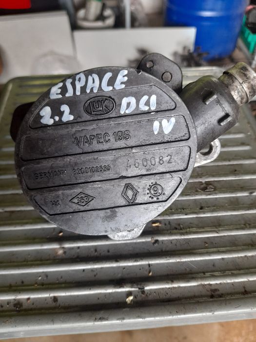 Вакум помпа за Renault espace 2.2 dci