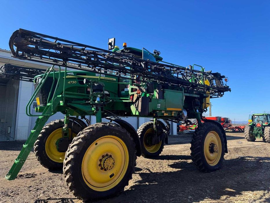 Sprayer John Deere model 4730