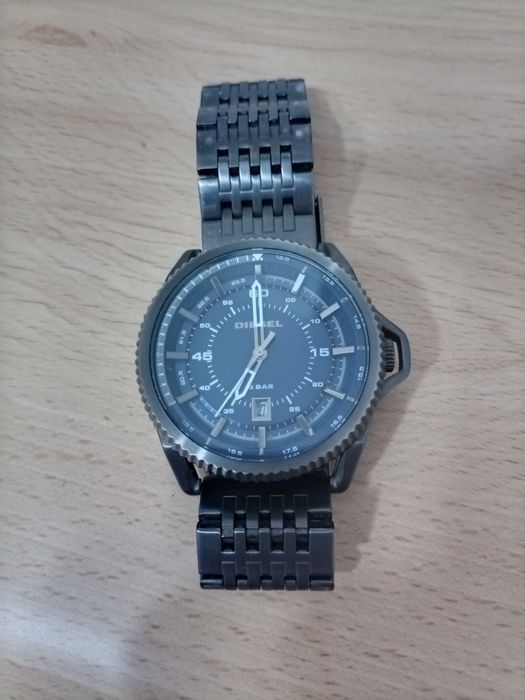 Vând ceas Diesel the Brave.