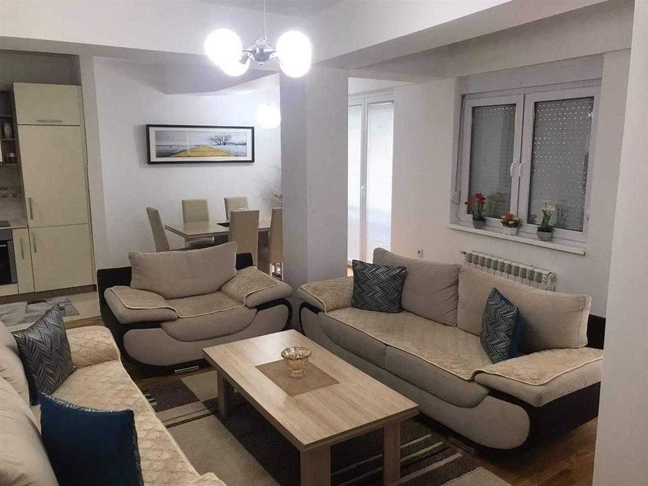 Дава се под наем Двустаен апартамент в Бургас, Меден рудник - зона А - 54 кв.м за 153 € - Снимка #2