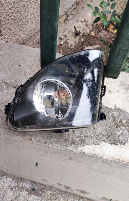 Халогенен фар за BMW F10