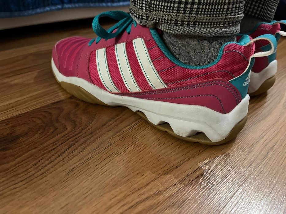 Детские кроссовки adidas