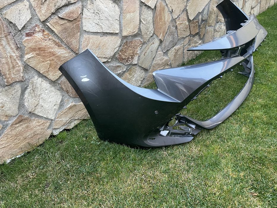 Броня предна за тойота корола е210 от 2018г