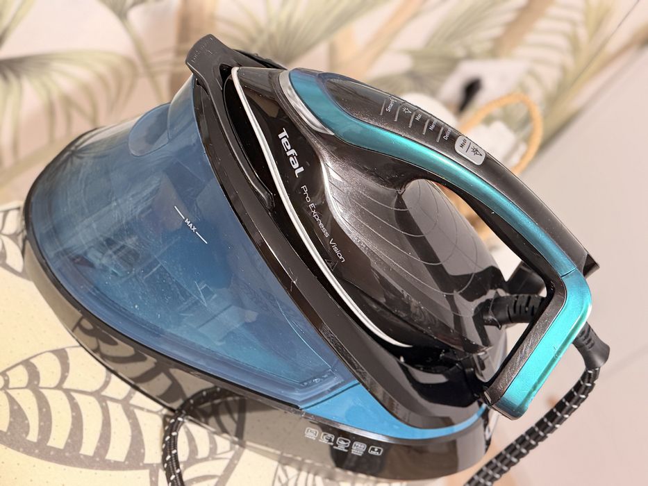 Statie de calcat Tefal Pro Express Vision GV9822E1