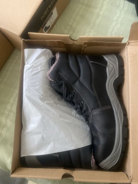 Спецобув Portwest