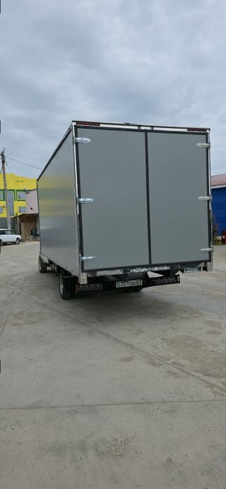 Газель тентованая