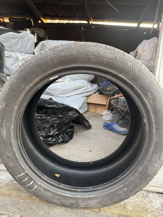 Продам почти новые летние шины