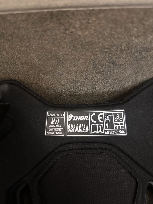 Протектор/Нагръдник Thor за мотор