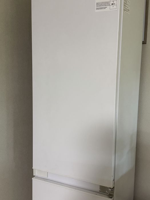 Холодильник вместительный