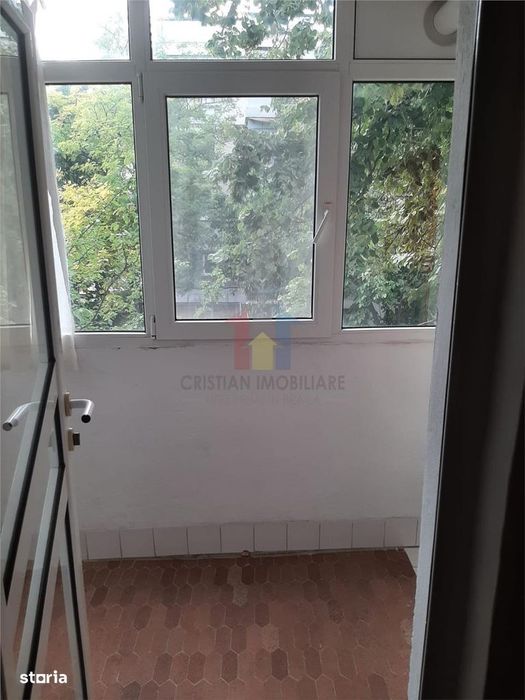 2 camere confort 1 decomandat Radu Negru, etaj 2, cu imbunatatiri