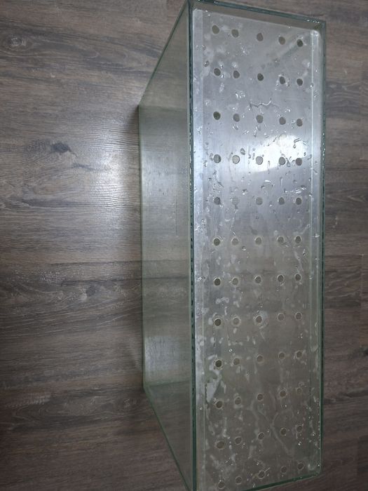 Продам аквариум 20 литров