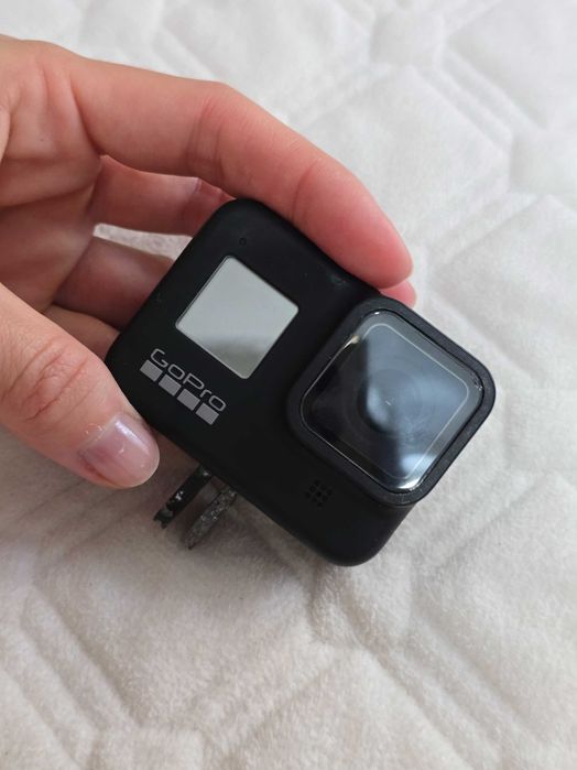 Экшн-камеру GoPro HERO8 Black (б/у)
