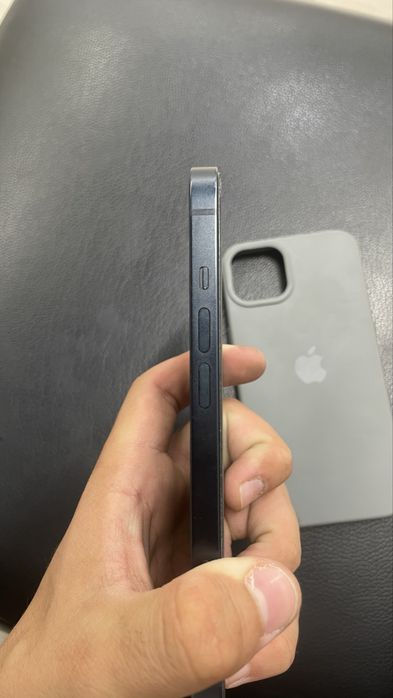 Продается iPhone 13 midnight