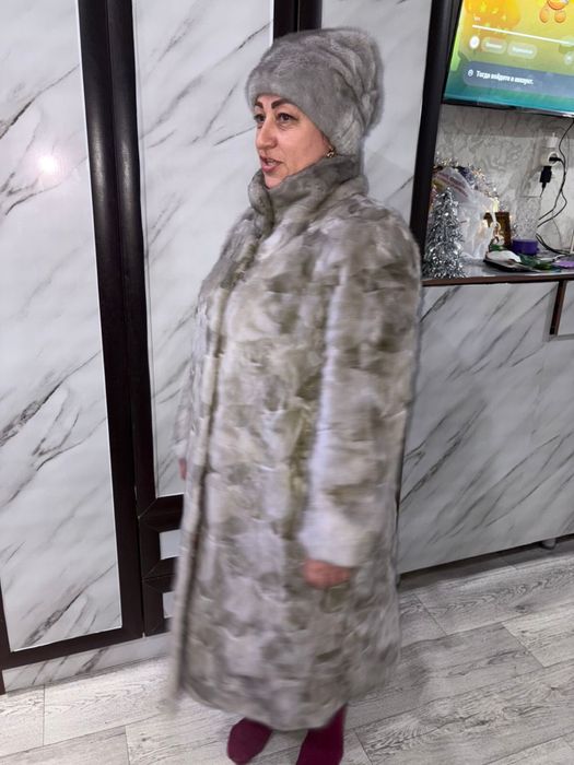 Продам шубу и шапку