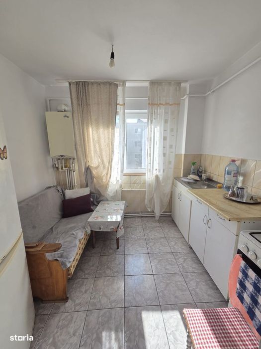 Etaj 3 - Alexandru - Zimbru - Apartament 3 camere - model spatios