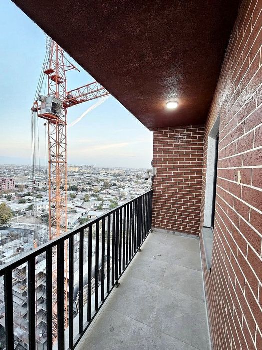 Продаётся квартира в р-не Мирабад, ЖК Assalom Sohil 1/16/16