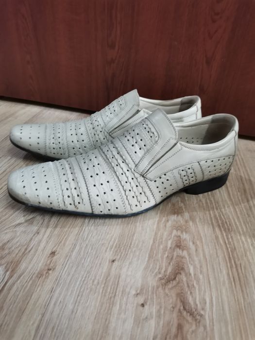 Продаются мужские туфли, кожа, размер 41