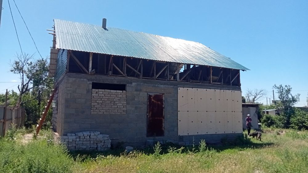 Продам недостроенный дача дом