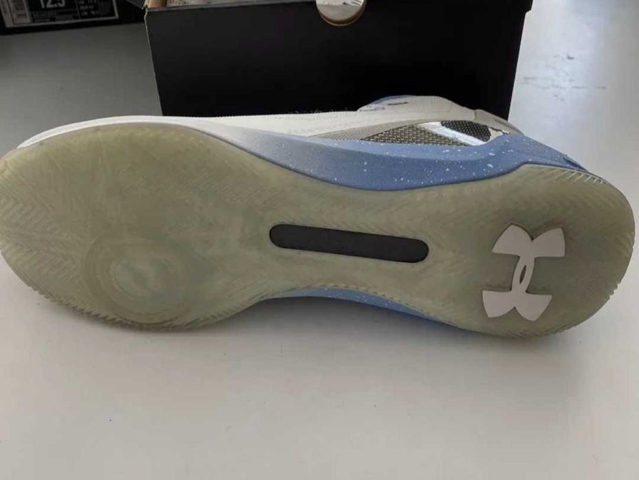 Мъжки маратонки Under Armour Cal Golden Bears UA CURRY 3