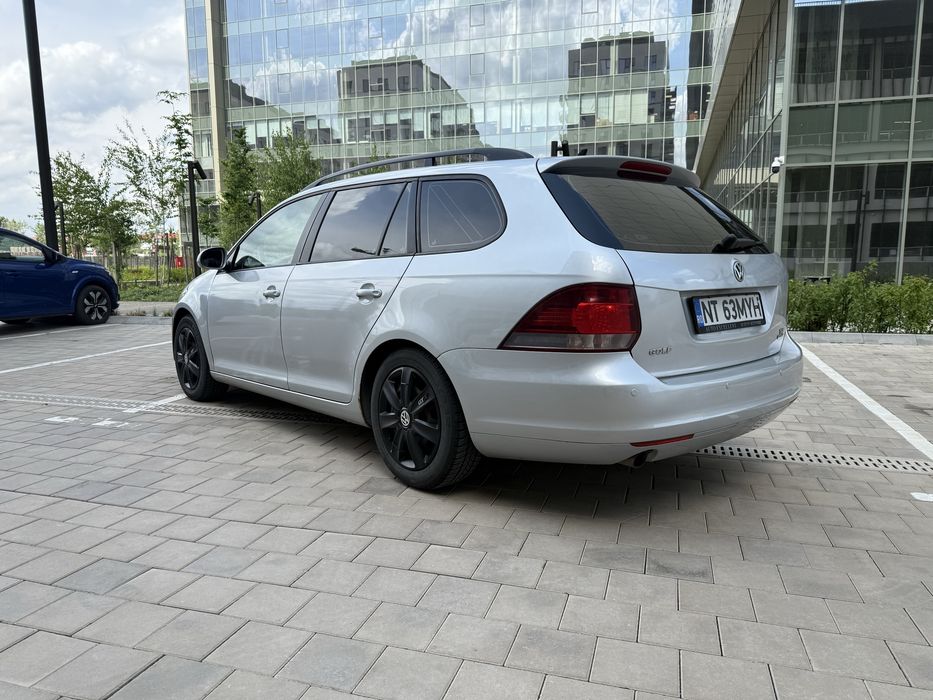 VOLKSWAGEN Golf 2011 — imagine 5