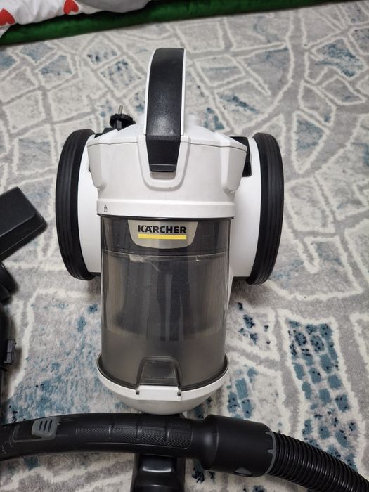 Шаңсорғыш сатылады.Продам пылесос.