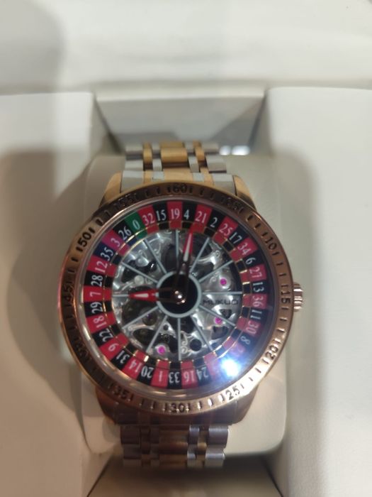 Часы казино mukuo