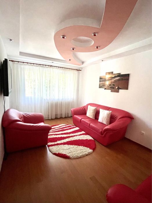 Apartament 3 camere in centru