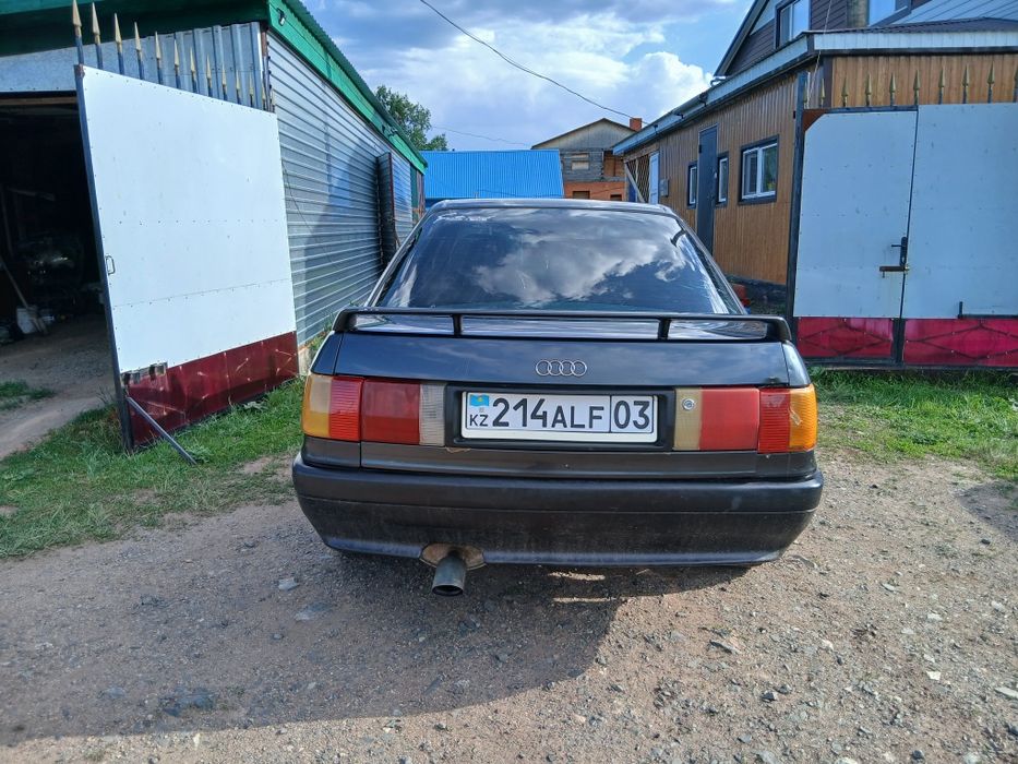 Продам ауди80 б3.