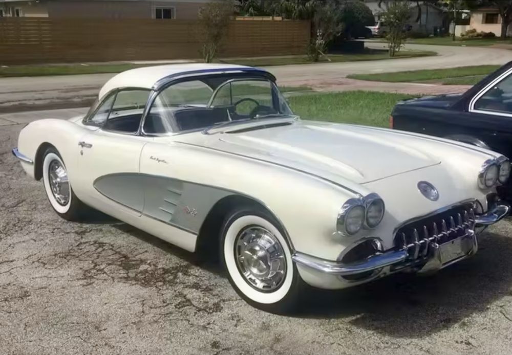 Set 4 talonete ornamente roti anvelope pe 13 14 15 16 17