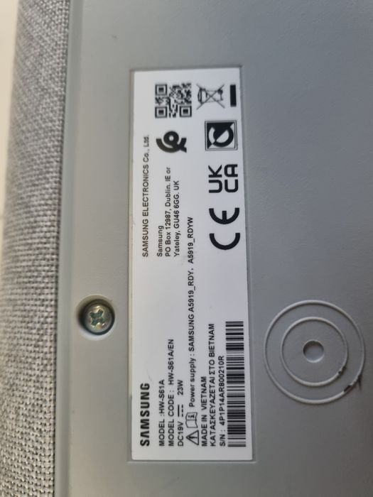 Мощен саундбар Samsung 200w